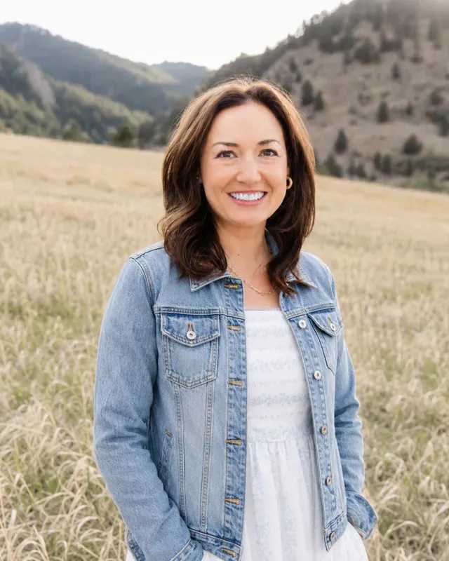 Bonnie Dismore, executive function coach and licensed Colorado school counselor, outdoors in Colorado